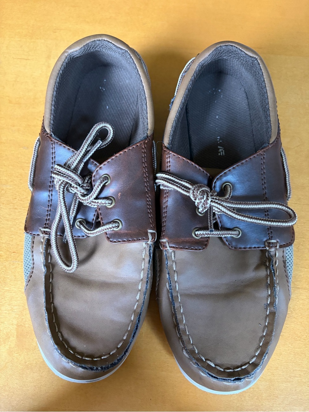 American Eagle By Payless Two-Tone Brown Leather Boat Shoes